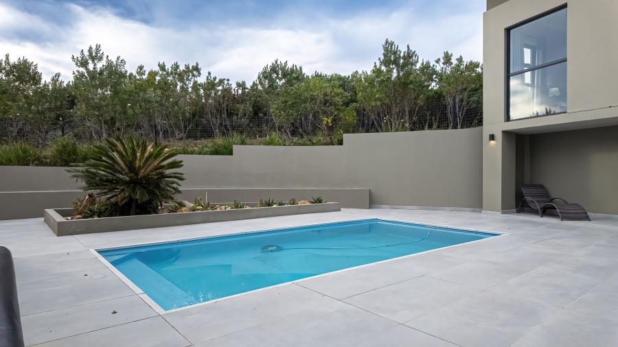 5 Bedroom Property for Sale in Pezula Private Estate Western Cape